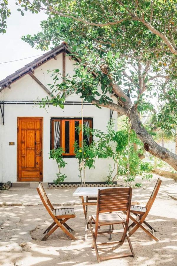 Villa Đảo Hoa Vàng Cam Ranh - Venue Travel Exterior foto